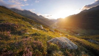 Die Urner Berglandschaft als Symbolbild fuer Nachhaltigkeit im Anlagegeschaeft.